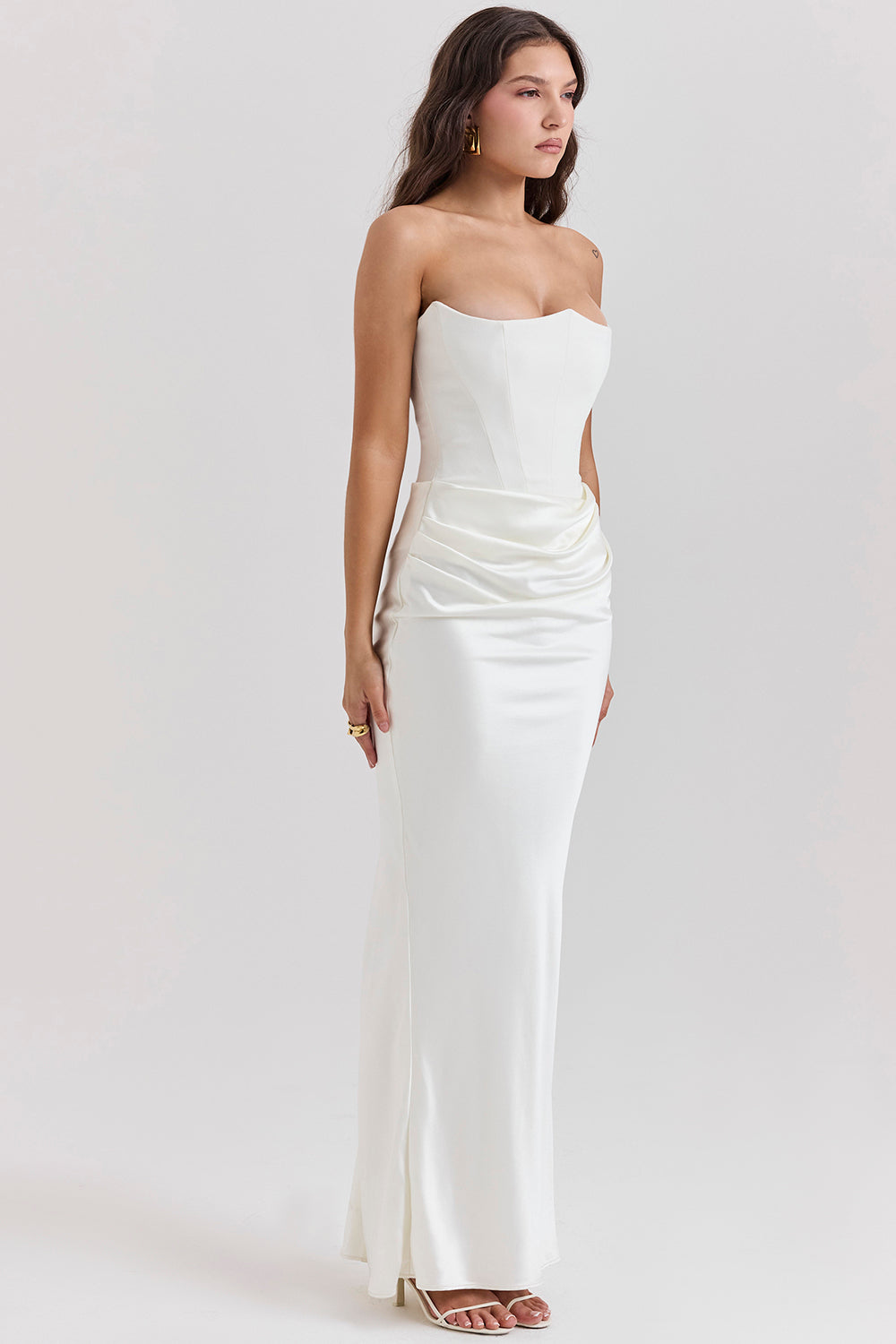 Velisia - Amara Maxi Dress