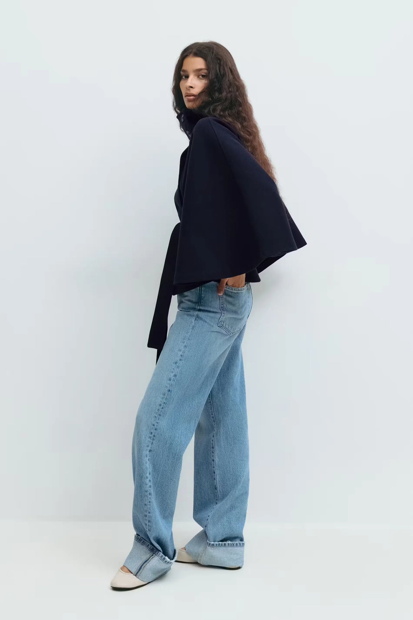 Velisia - Belt cape jacket
